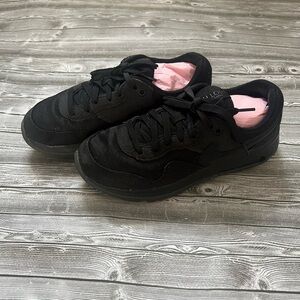 Nike Black Sneakers